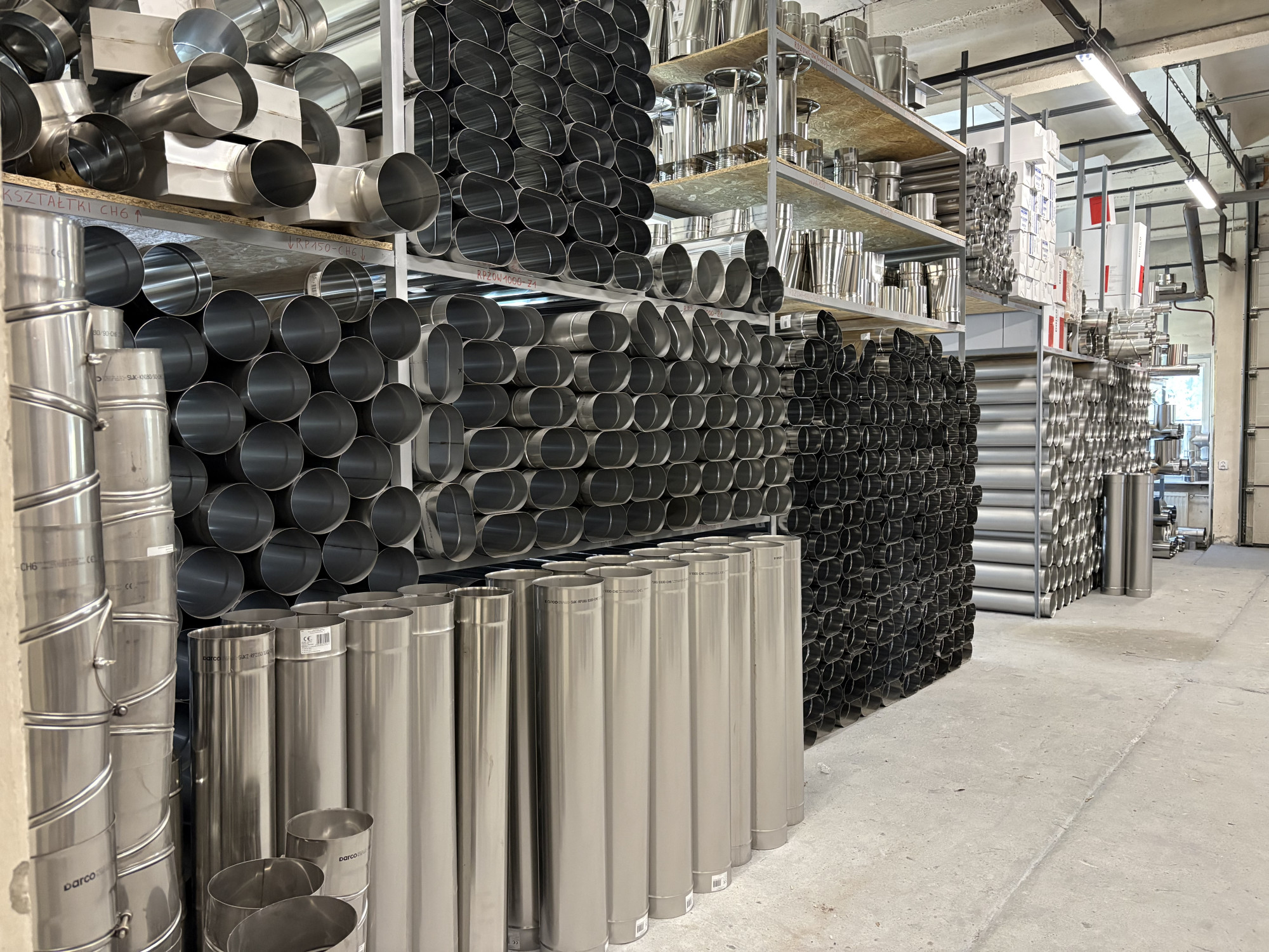 Stany magazynowe e-kominy - zdjęcie 1